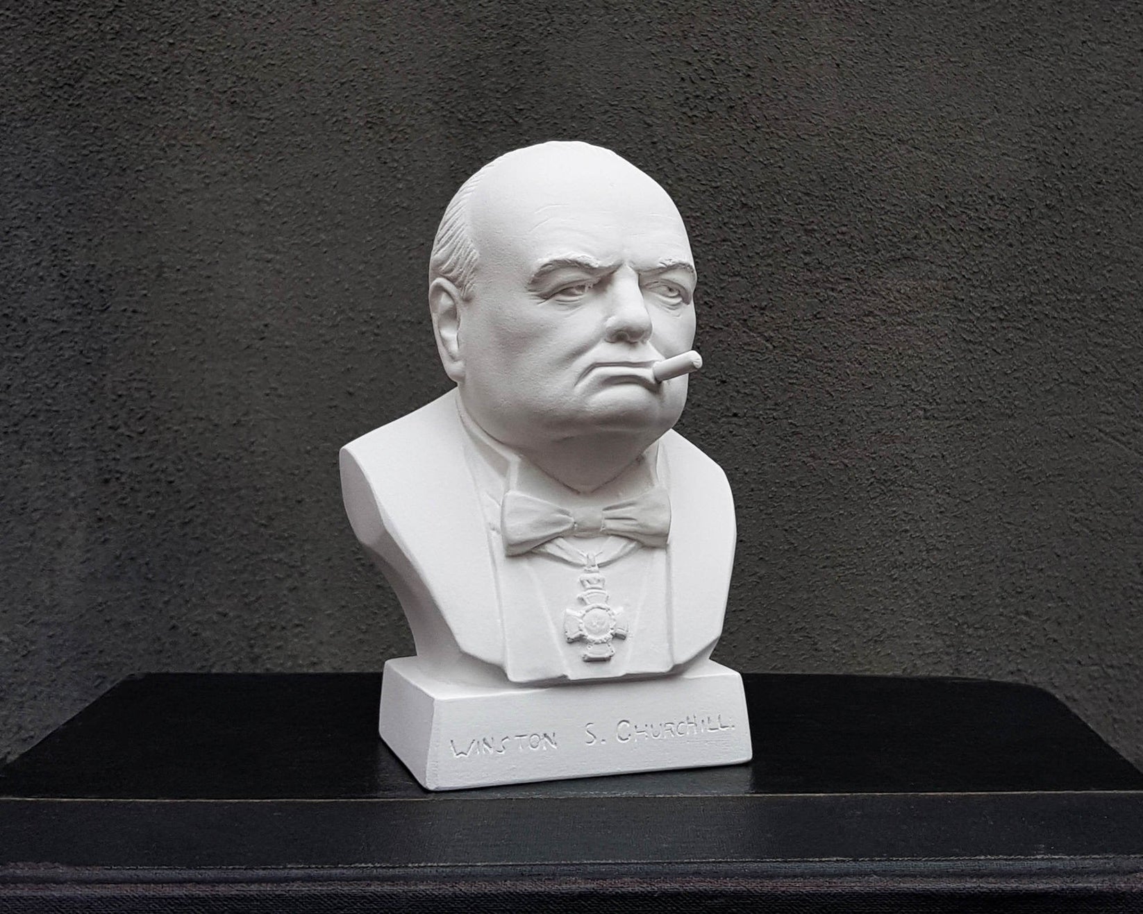 Winston Churchill Natural Plaster Bust - Atelier Article